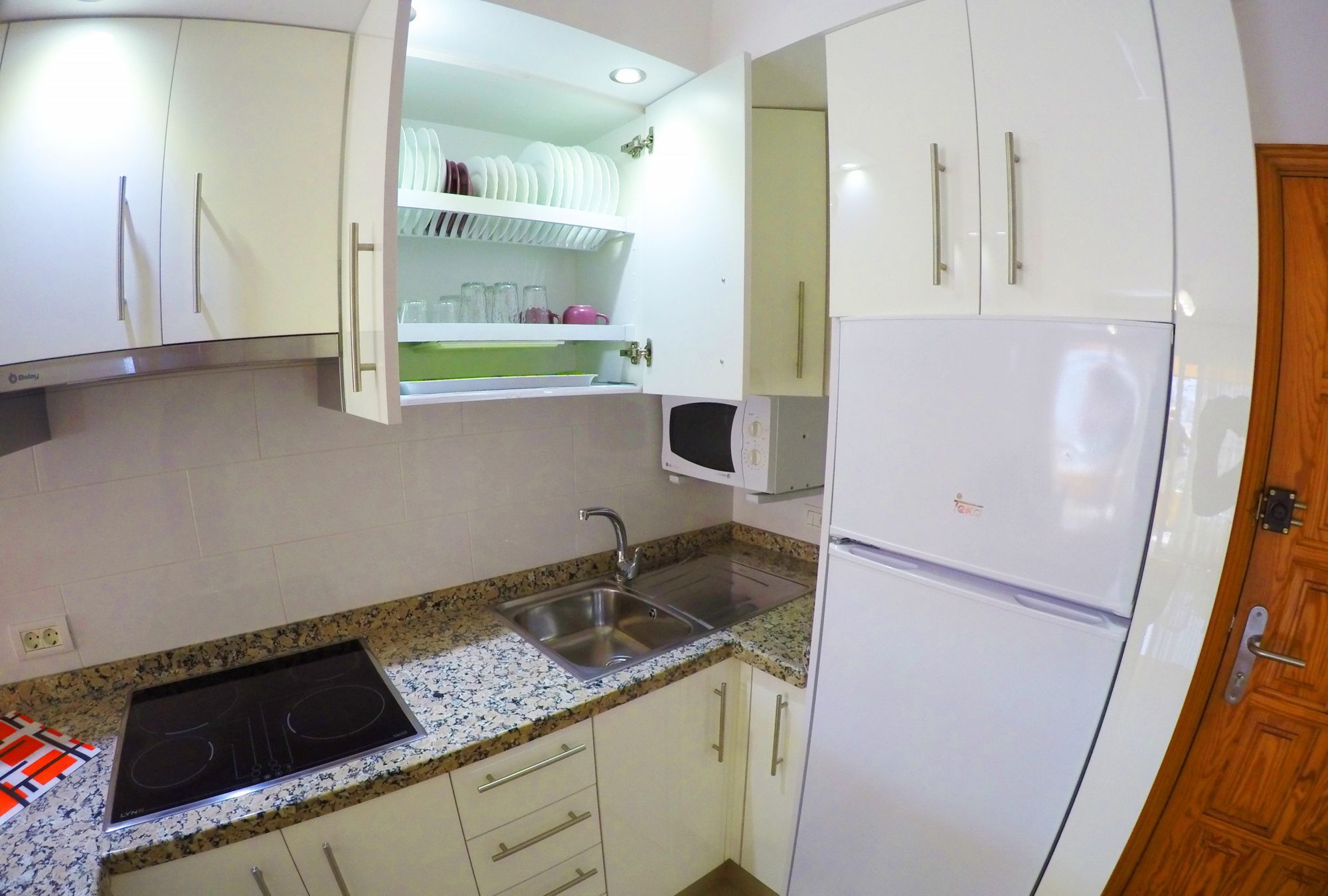 Torres Del Sol 1A007 Apartment Арона Екстериор снимка